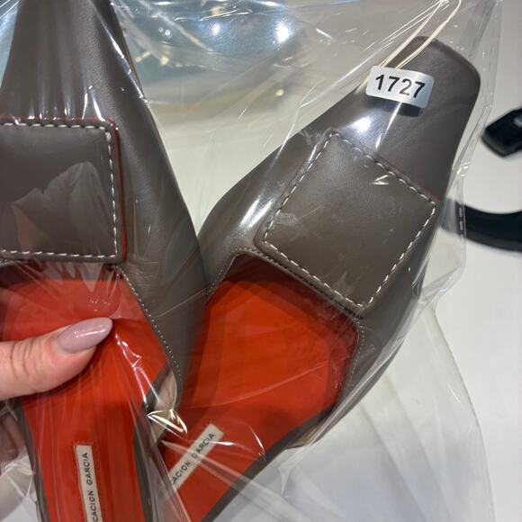 Purificacion Garcia Taupe Leather Mules Sz 39 - Picture 8 of 8